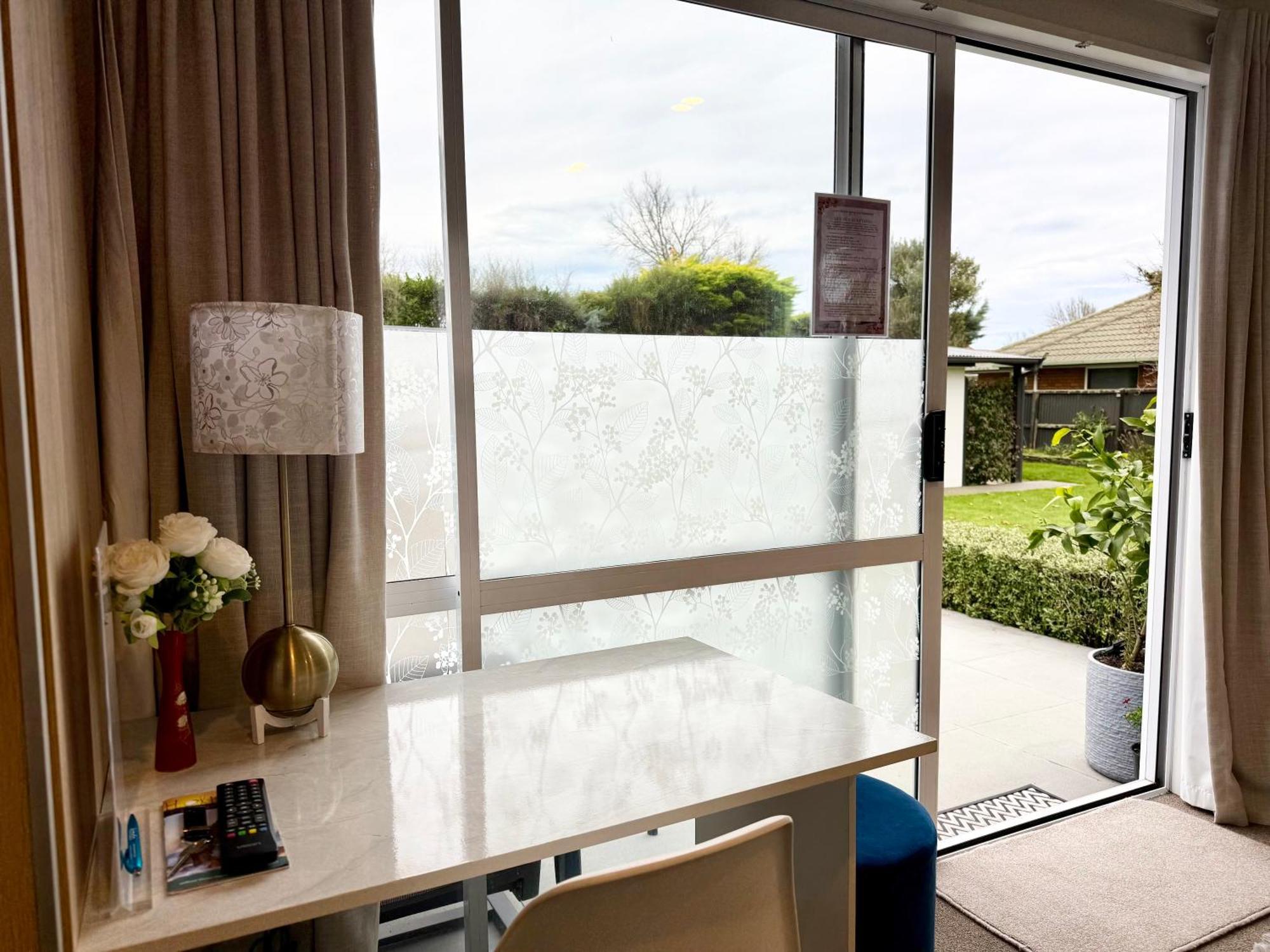 Cozy And Sunny Room Near City To Seapath Крайстчърч Екстериор снимка